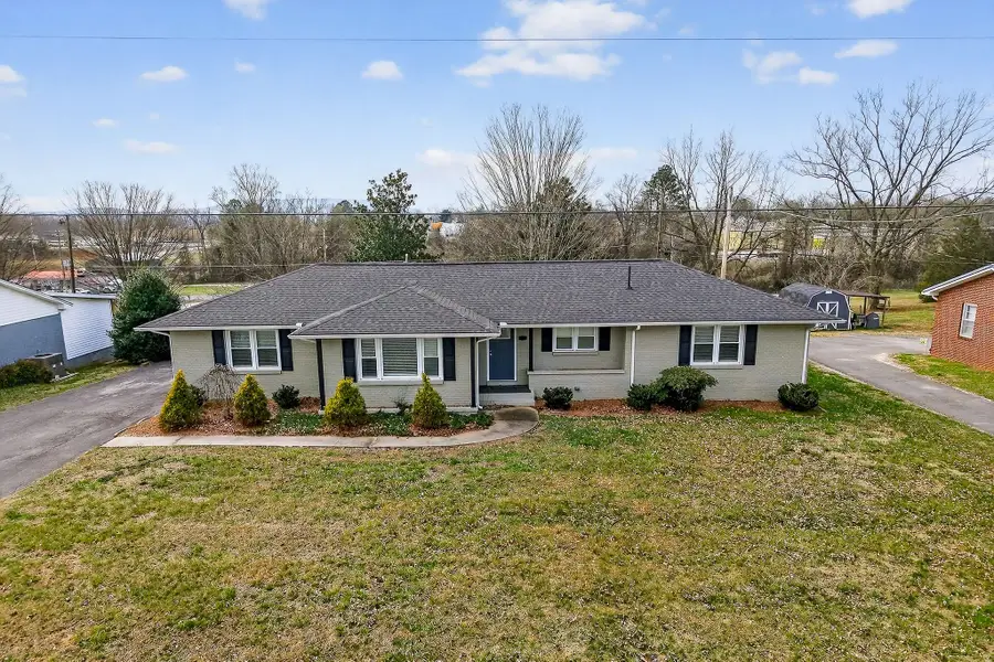 226 Roosevelt Rd, McMinnville, TN 37110 - #3