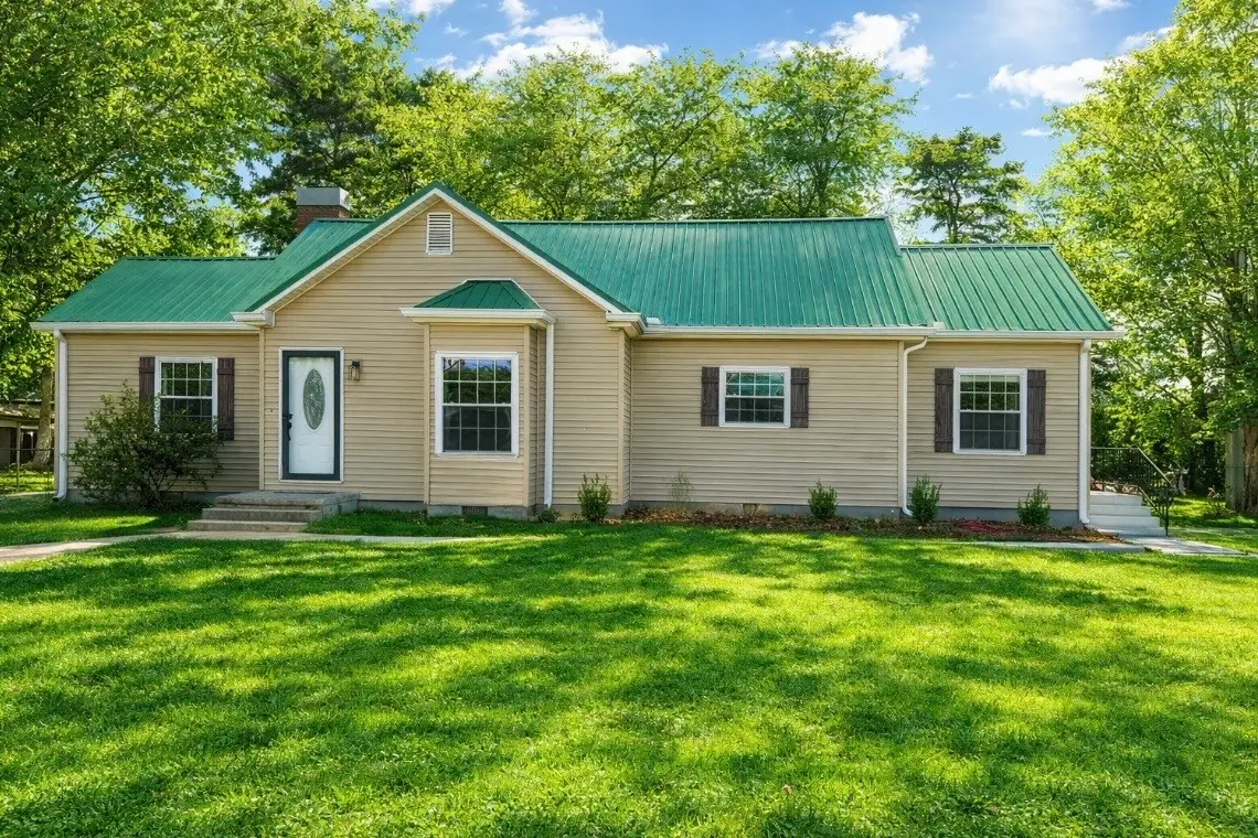 903 Union St, Shelbyville, TN 37160 - #1