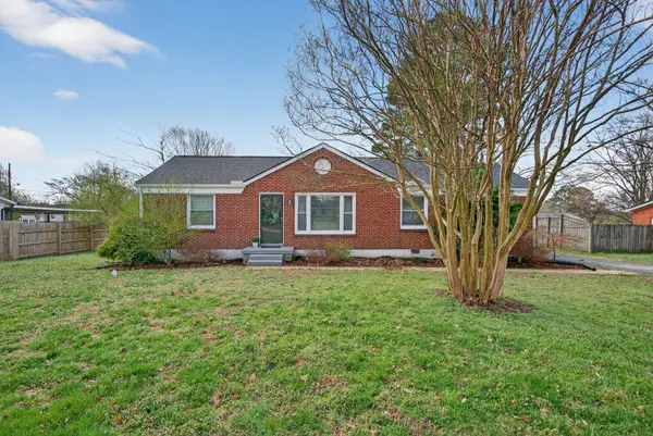 212 Crestland Dr, Columbia, TN 38401