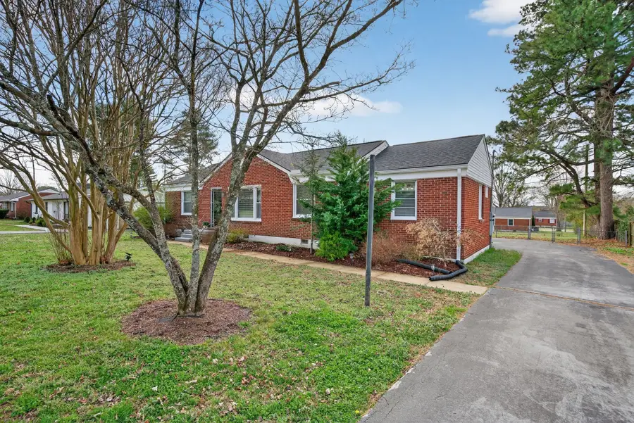 212 Crestland Dr, Columbia, TN 38401 - #2