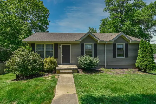 235 Savely Dr, Hendersonville, TN 37075