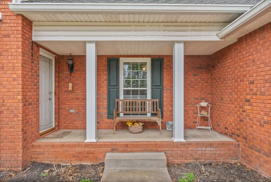 207 Bailey Ln #102, Pleasant View, TN 37146 - #2