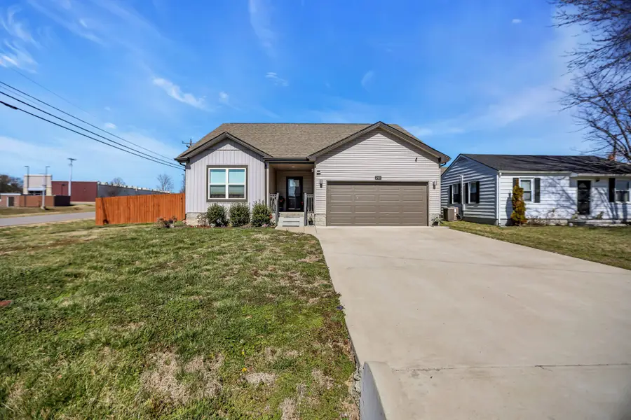 201 Burch Rd, Clarksville, TN 37042 - #2