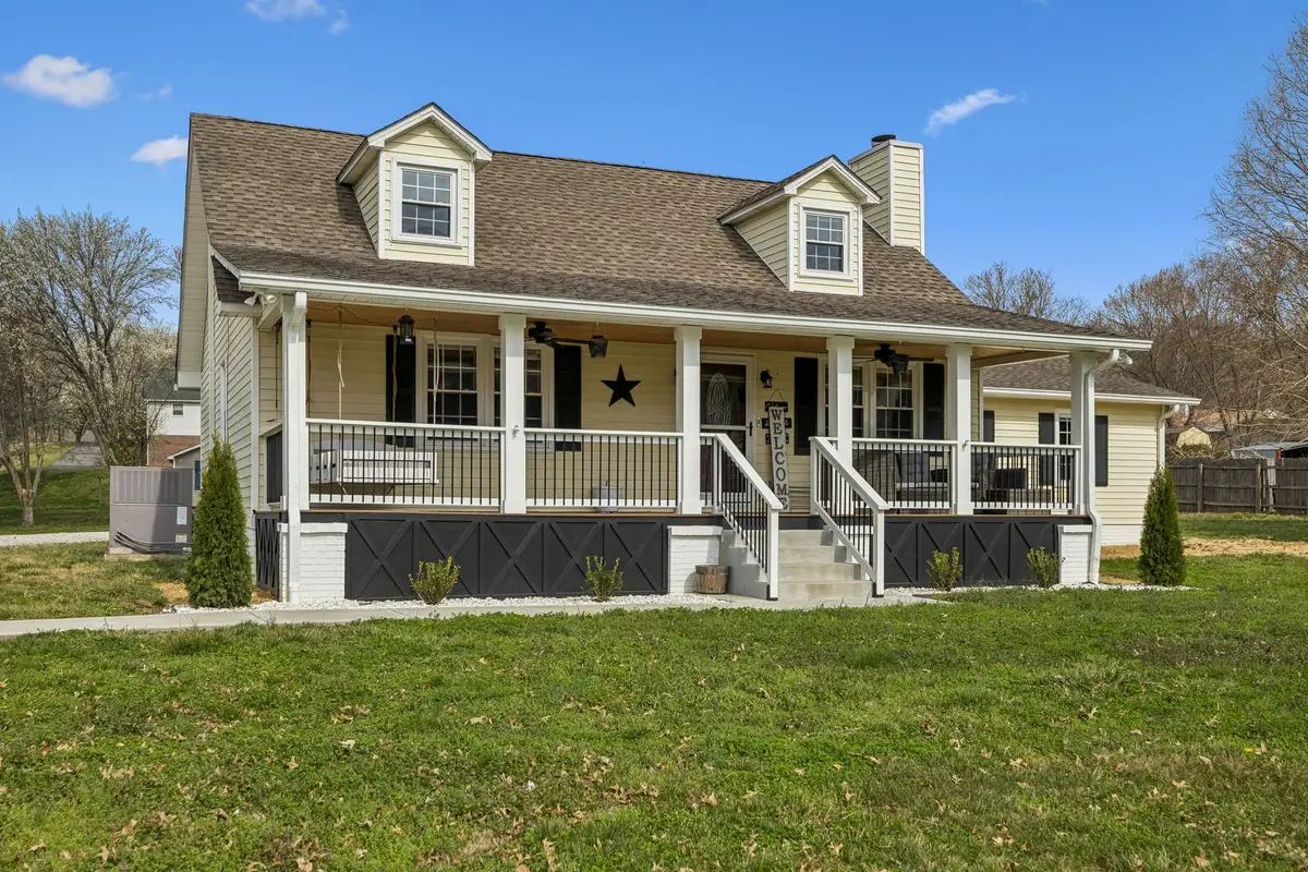 3971 Cantebury Dr, Culleoka, TN 38451 - #1