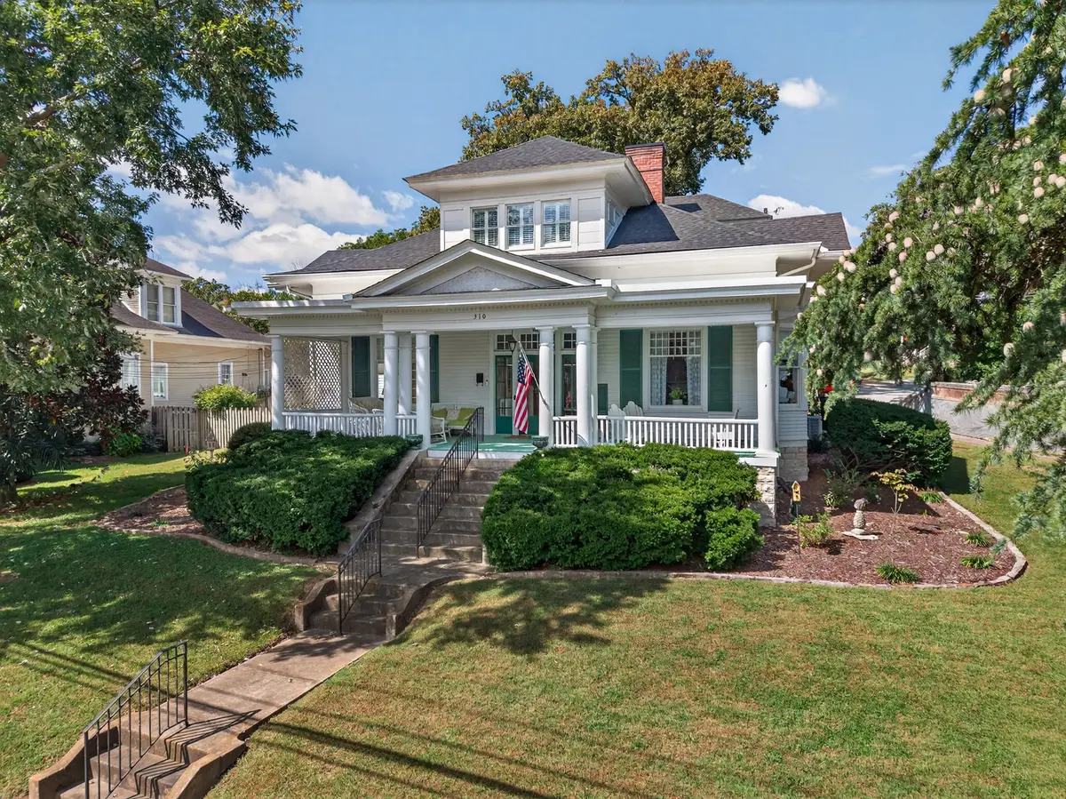 310 Mulberry Ave, Fayetteville, TN 37334 - #1