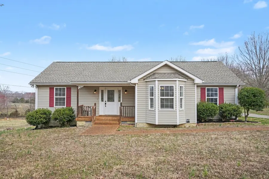 1166 Peter Pond Rd, Ashland City, TN 37015 - #2