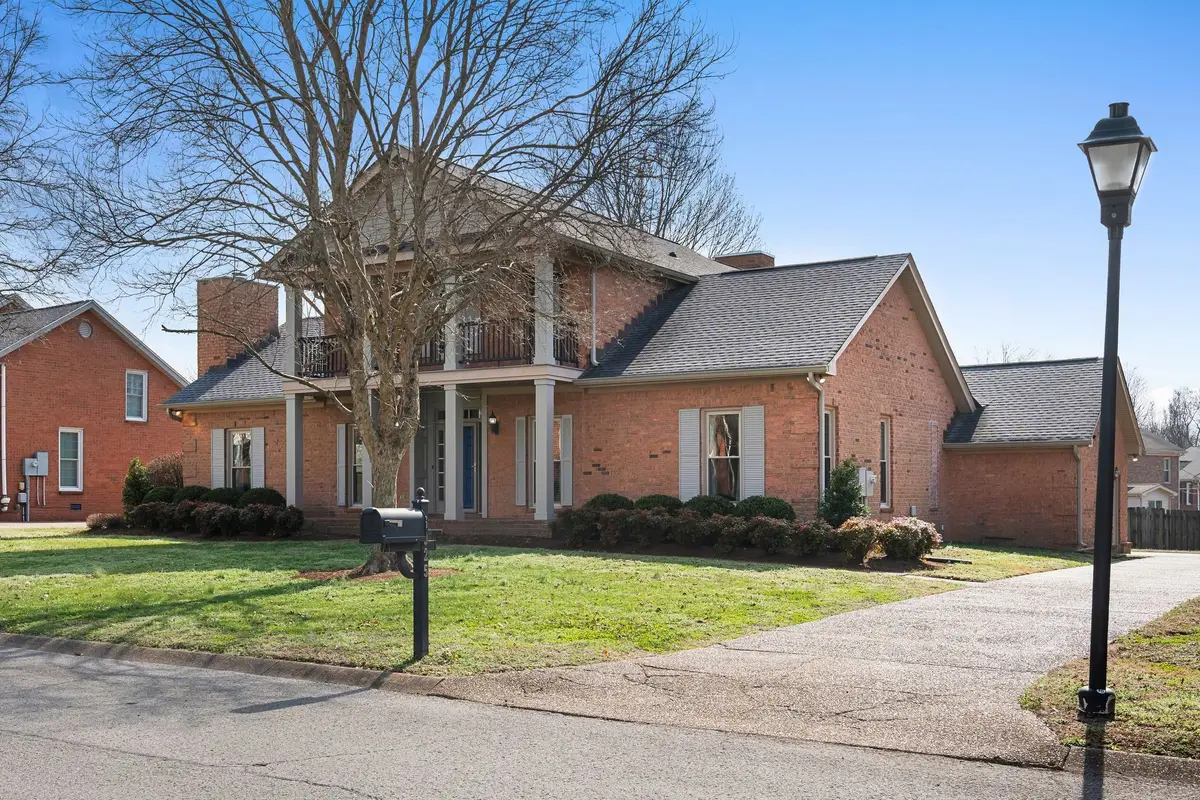 6025 Manor Pl, Brentwood, TN 37027 - #1