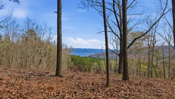 2154 Fallen Oak Pass, Guild, TN 37340
