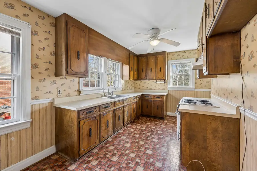 1022 Rolling Fields Cir, Columbia, TN 38401 - #3