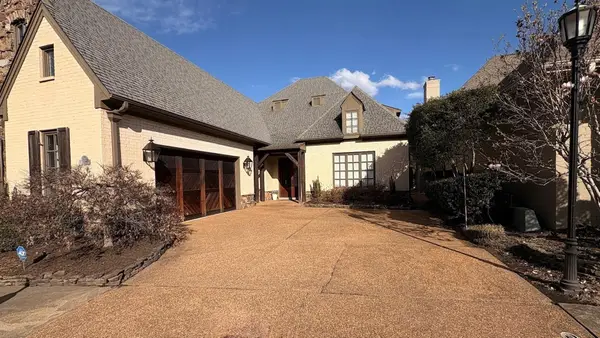 3118 Oakleigh Manor Cv, Memphis, TN 38138