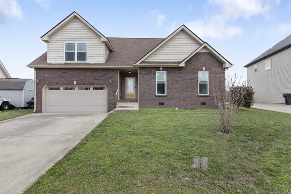 1753 Spring Haven Dr, Clarksville, TN 37042
