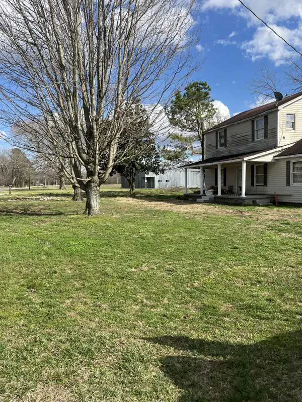 2830 Old Airport Rd, Hillsboro, TN 37342