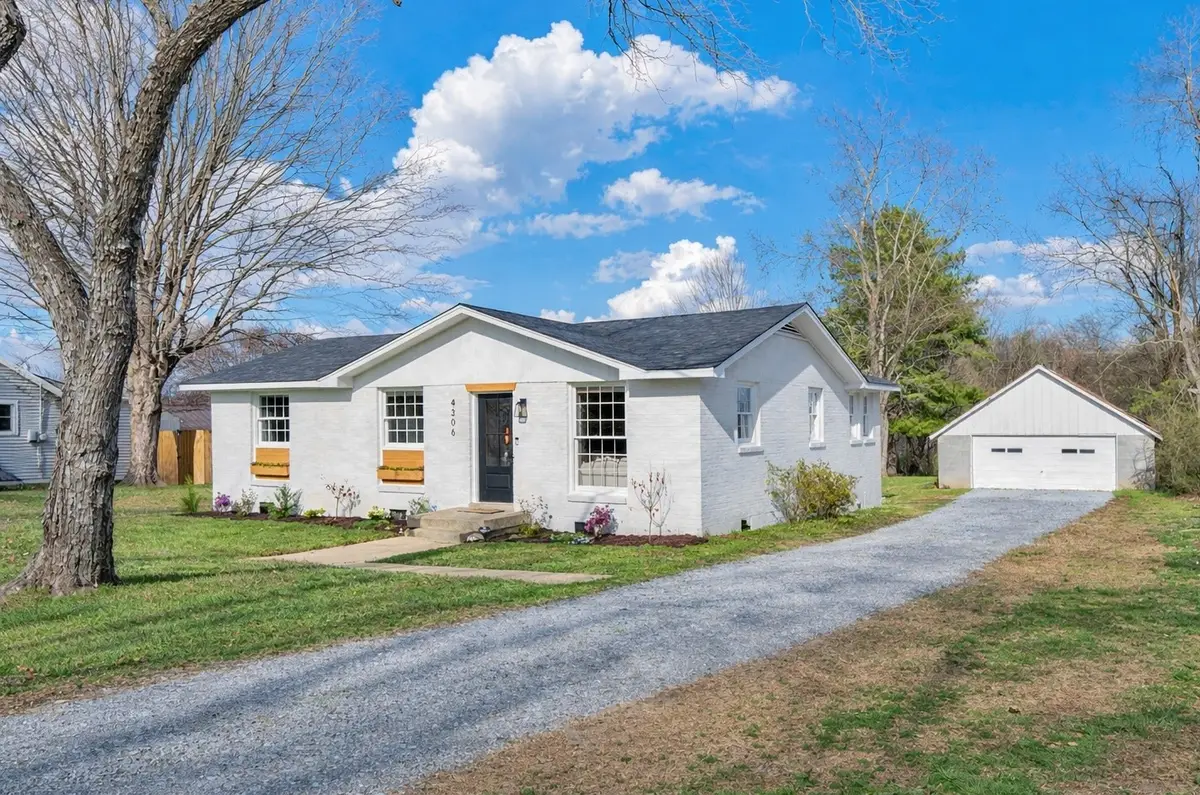 4306 Woods St, Old Hickory, TN 37138 - #1