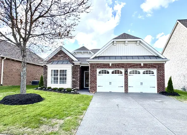 251 Meandering Dr, Lebanon, TN 37090