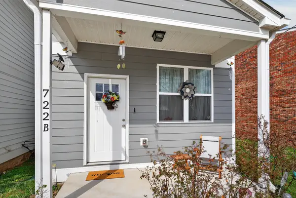 722B Cole Ave #B, Lebanon, TN 37087