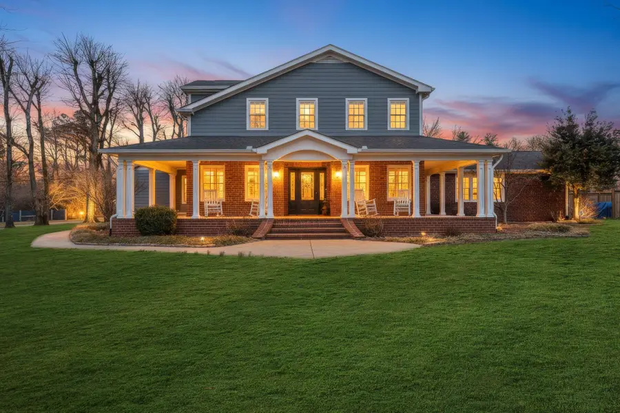 5032 Twin Lakes Dr, Old Hickory, TN 37138 - #2