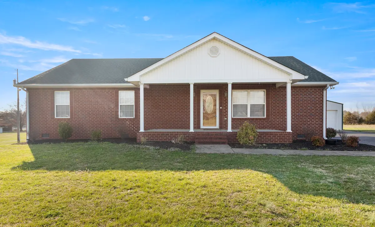 85 Sharon Ln, Lafayette, TN 37083 - #1