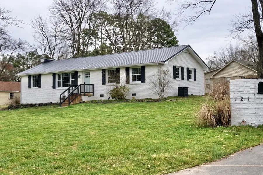 121 Roberta Dr, Hendersonville, TN 37075 - #2