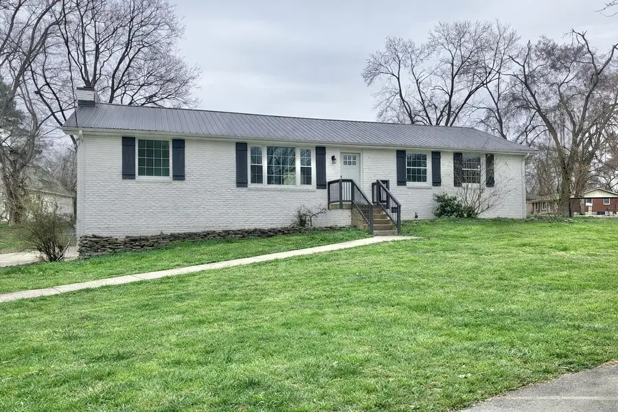 121 Roberta Dr, Hendersonville, TN 37075 - #3