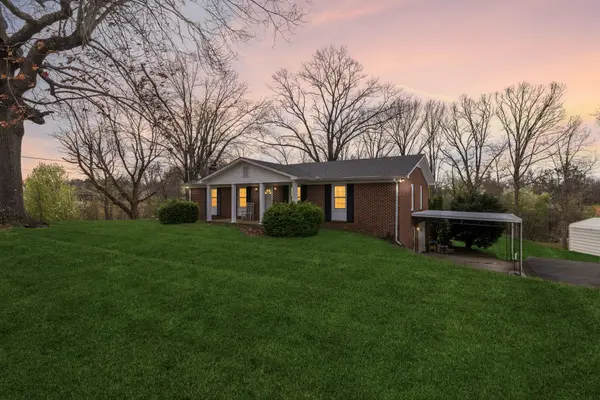 3335 Hill Town Rd, Santa Fe, TN 38482