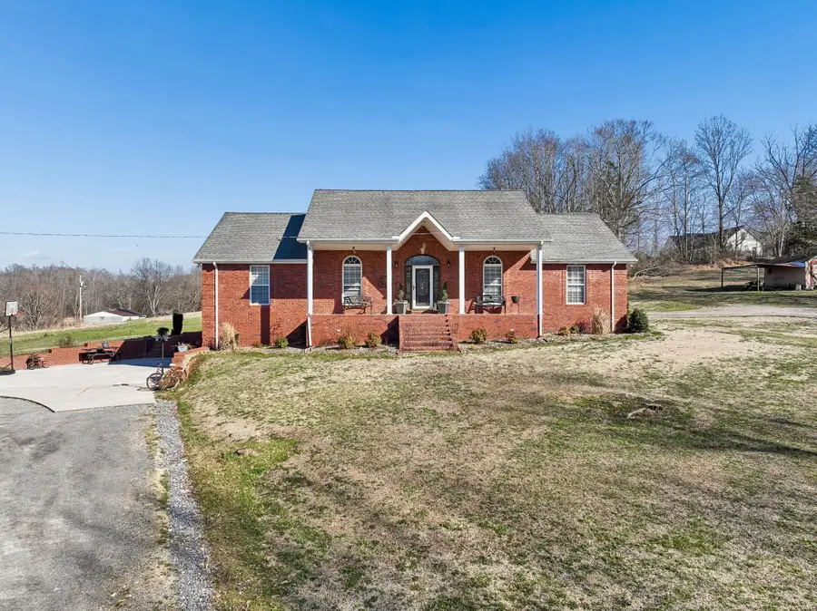 389 Trace Creek Rd, Red Boiling Springs, TN 37150 - #3