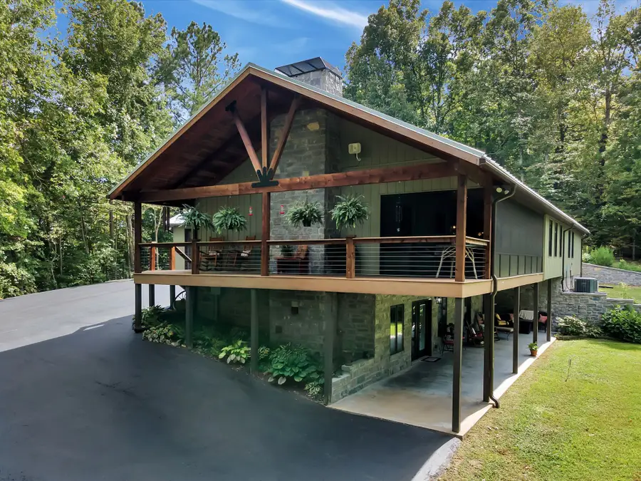 262 Brushy Rd, Centerville, TN 37033 - #2