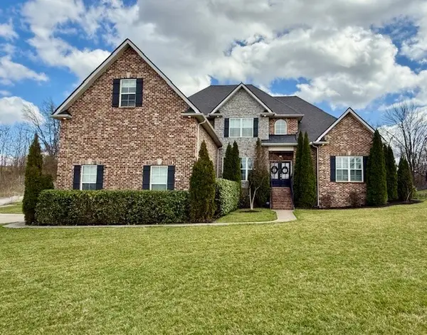152 Dobson Knob Trl, Nolensville, TN 37135