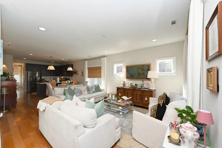 553 Oakvale Ln, Mount Juliet, TN 37122 - #2