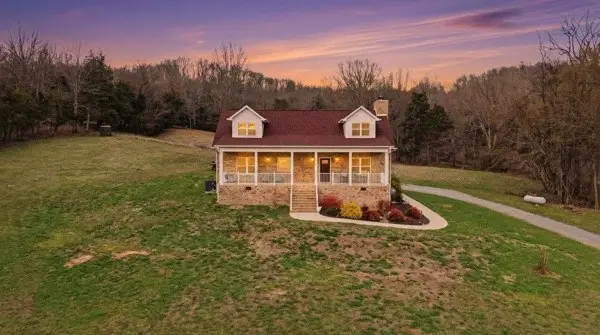 54 Thomas Rd, Fayetteville, TN 37334 - #2