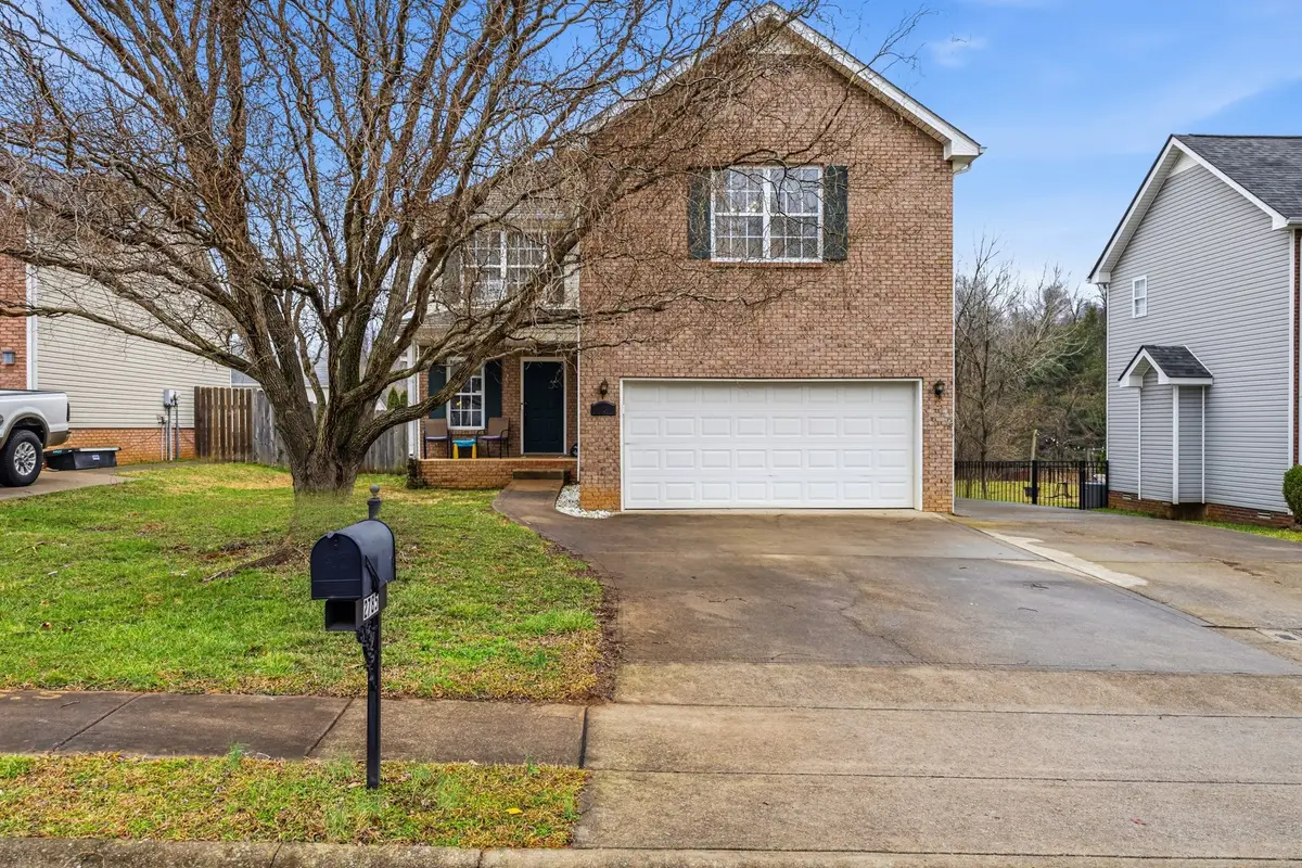 2785 Ridgepole Dr, Clarksville, TN 37040 - #1