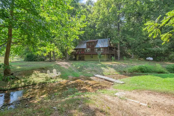 1155 Russell Creek Rd, Centerville, TN 37033