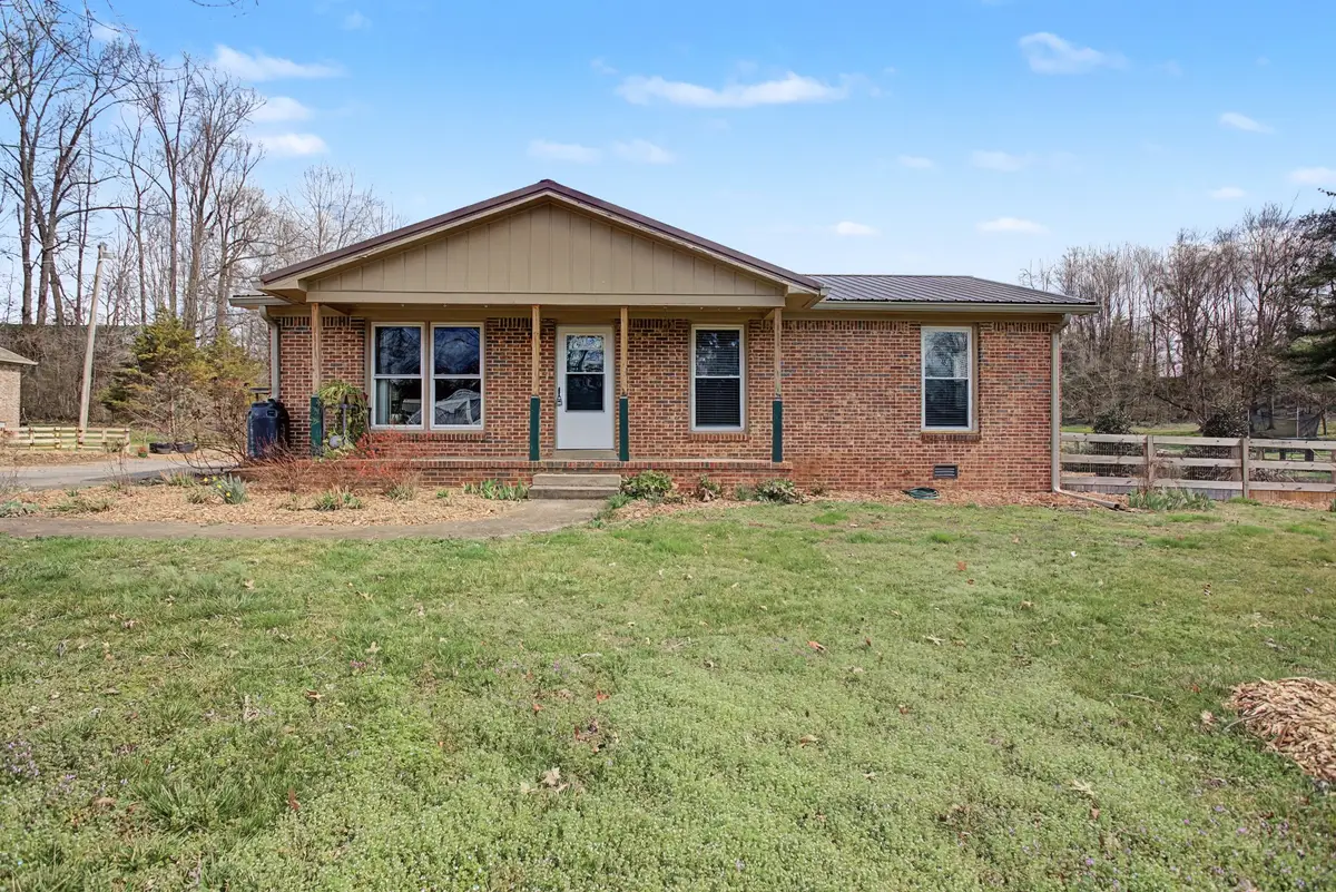 2636 Owens Dr, Santa Fe, TN 38482 - #1