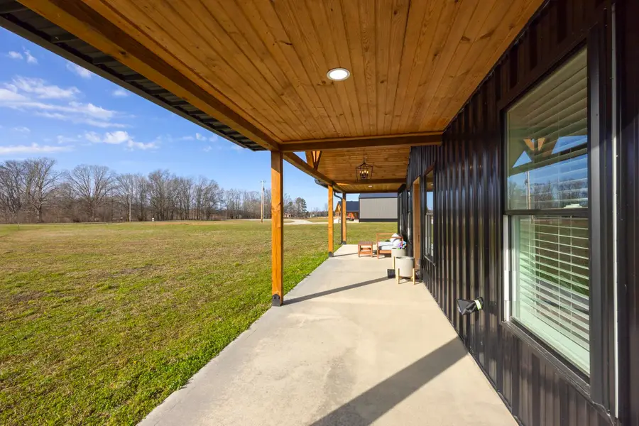 154 N Old Military Rd, Summertown, TN 38483 - #3