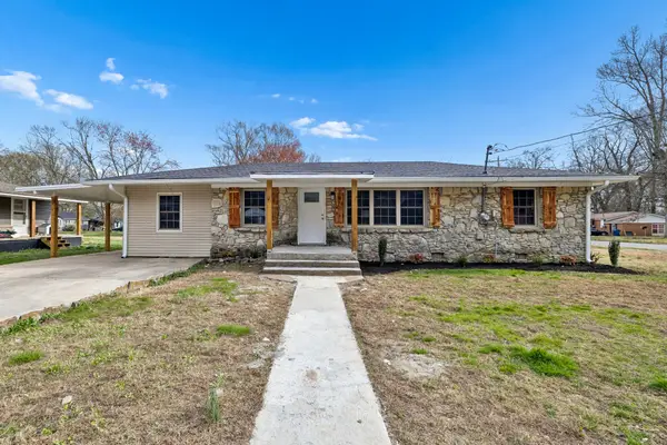 303 Lucas St, Huntland, TN 37345