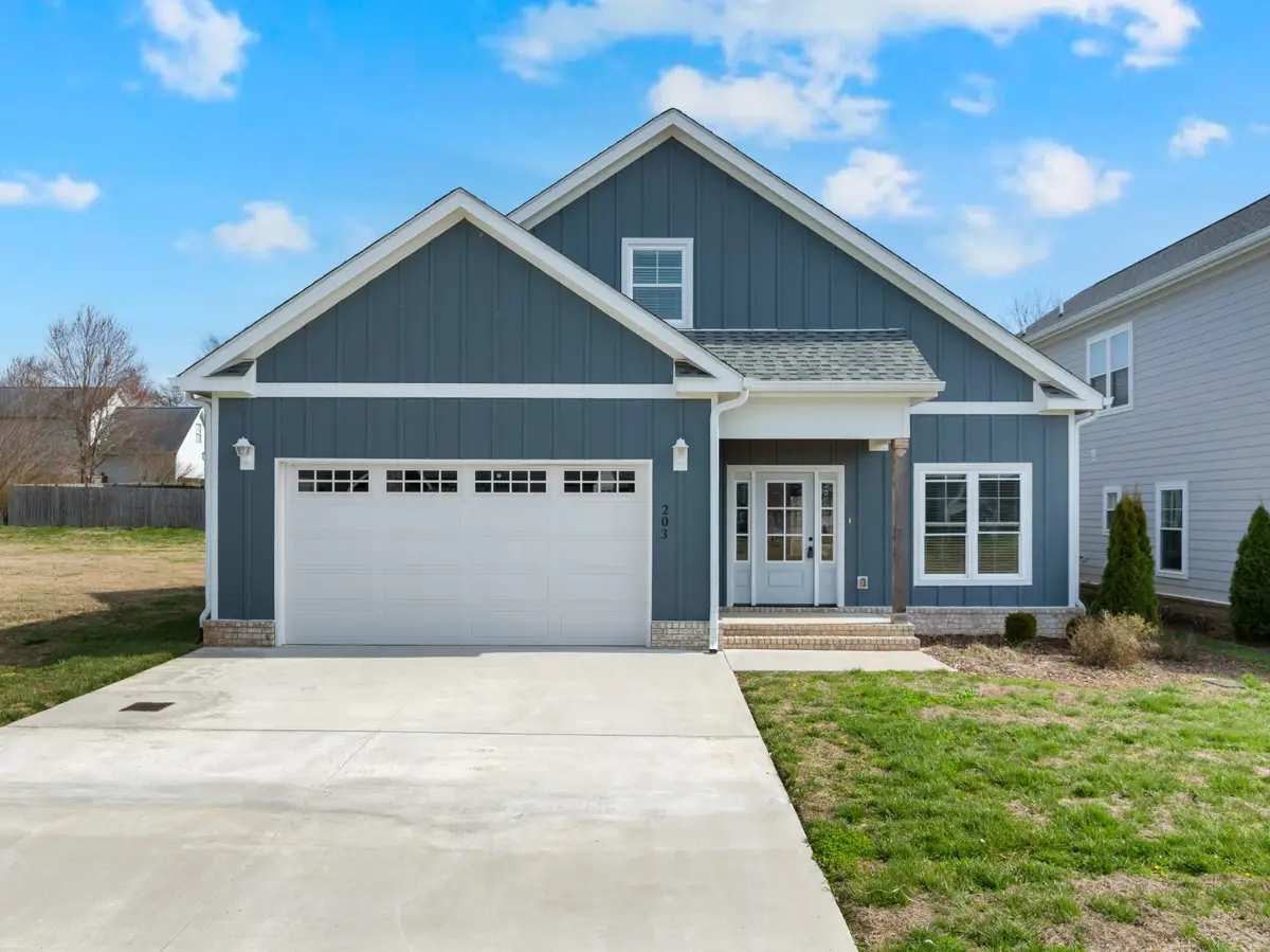 203 Campfire Ct, Winchester, TN 37398 - #1