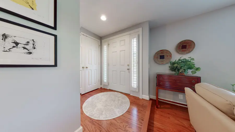 8207 Sawyer Brown Rd #J7, Nashville, TN 37221 - #2