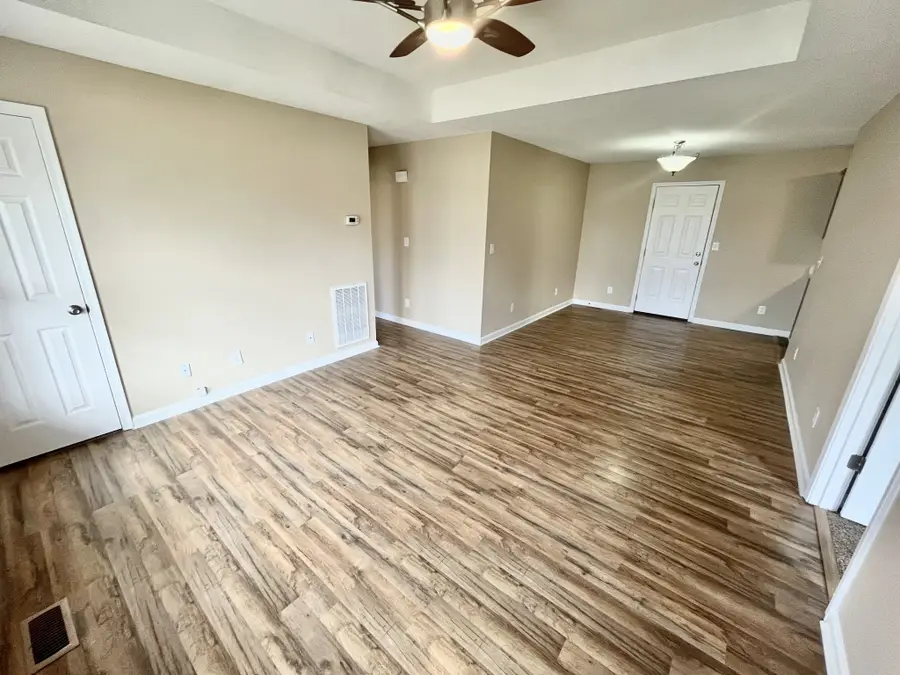 808 Princeton Cir, Clarksville, TN 37042 - #3