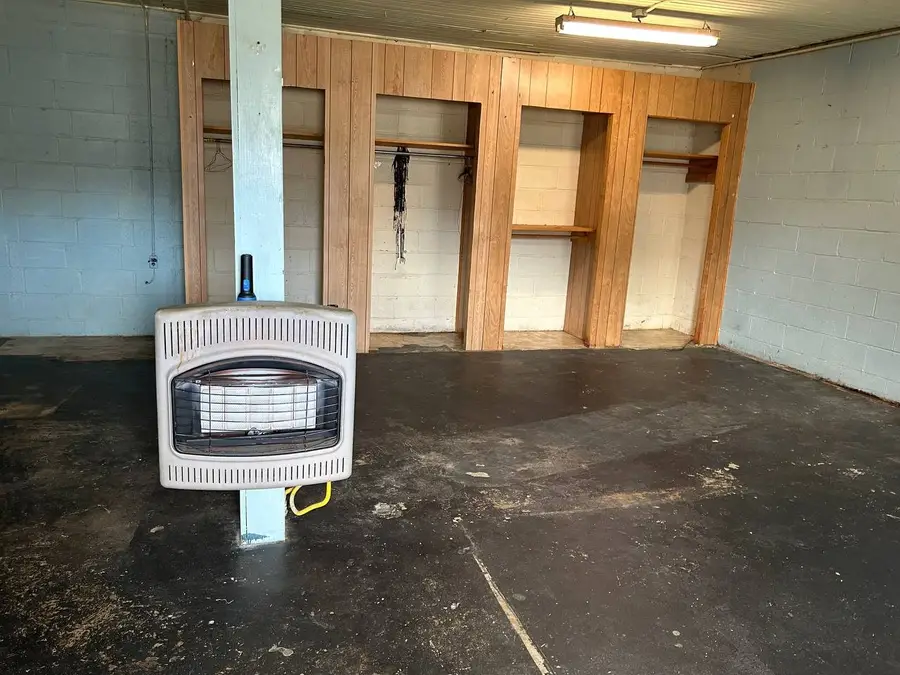 383 D St, Jackson, TN 38301 - #2