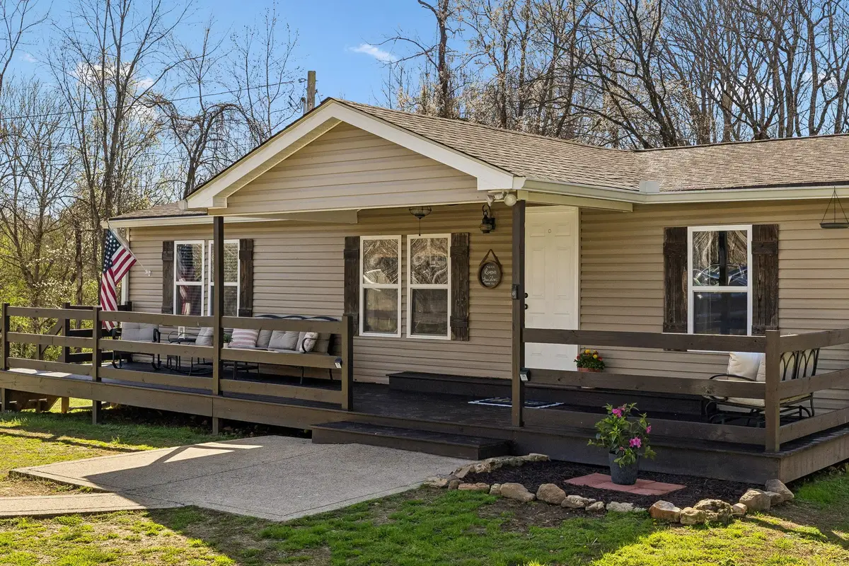 1268 Chapmansboro Rd, Chapmansboro, TN 37035 - #1