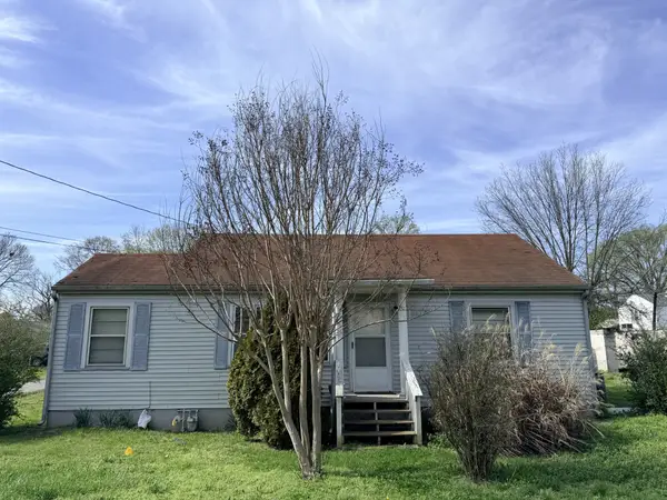 501 England St E, Cowan, TN 37318