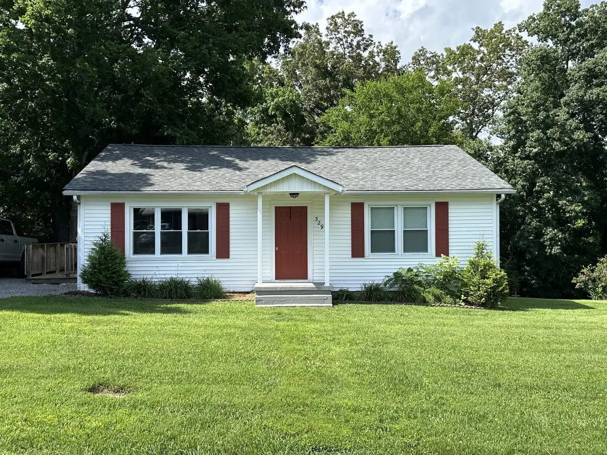 329 Castle Ln, Dover, TN 37058 - #1