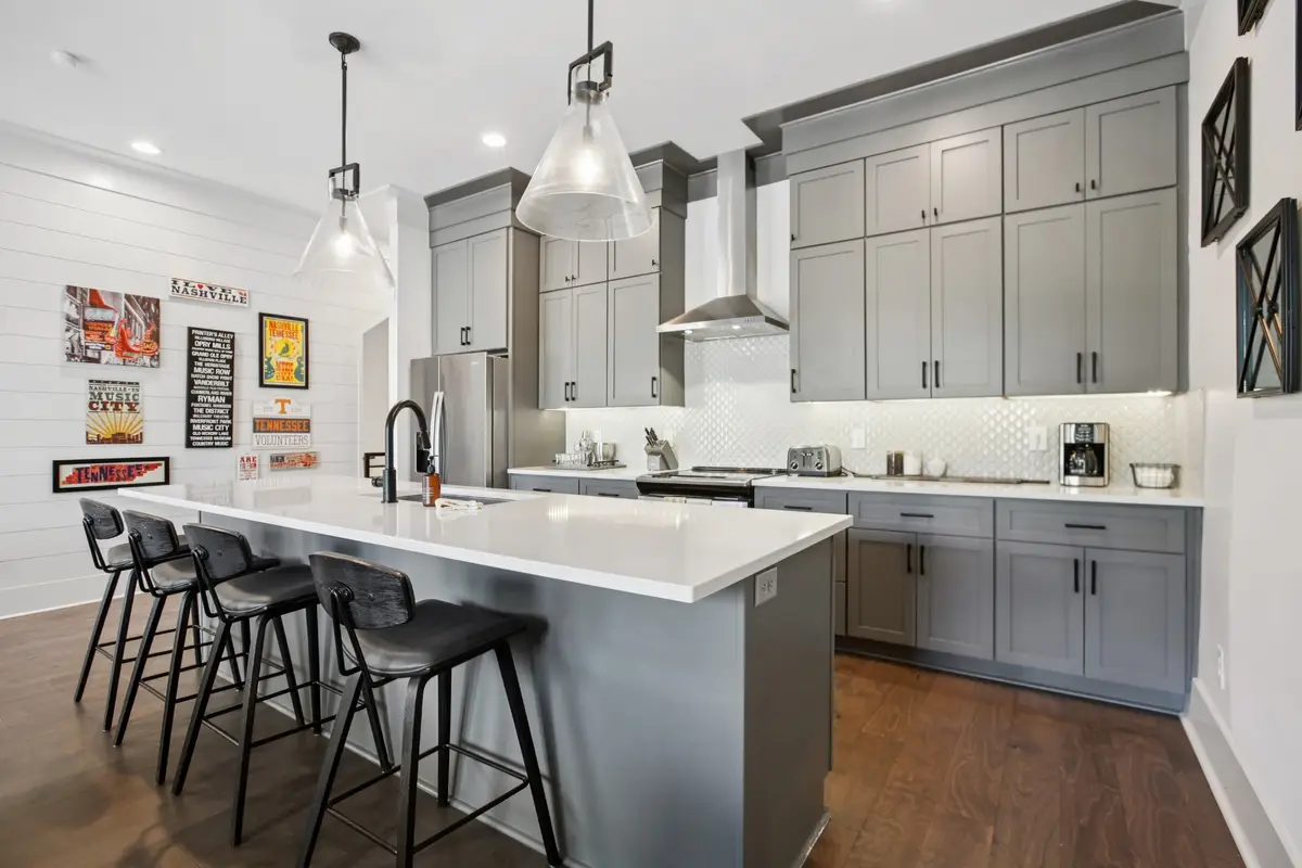 1104 Greenwood Ave, Nashville, TN 37206 - #1