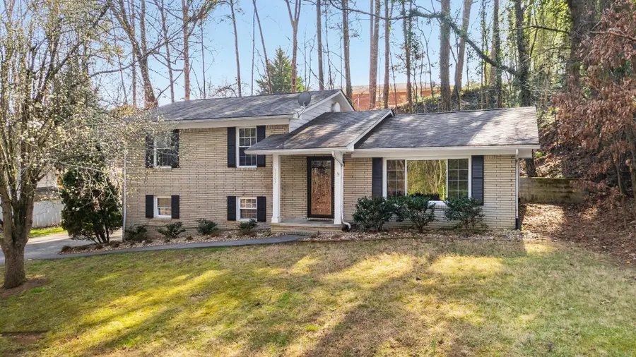 1307 18th Street Nw, Cleveland, TN 37311 - #3