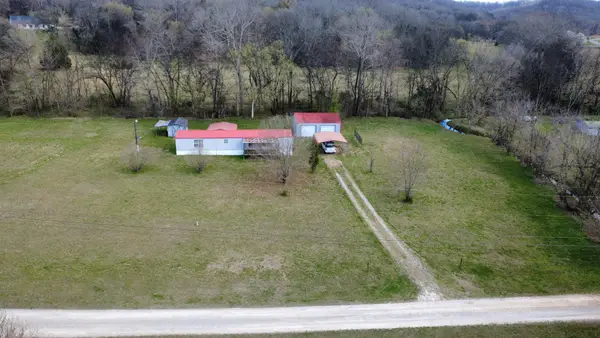 5160 Hillcrest Ln, Culleoka, TN 38451