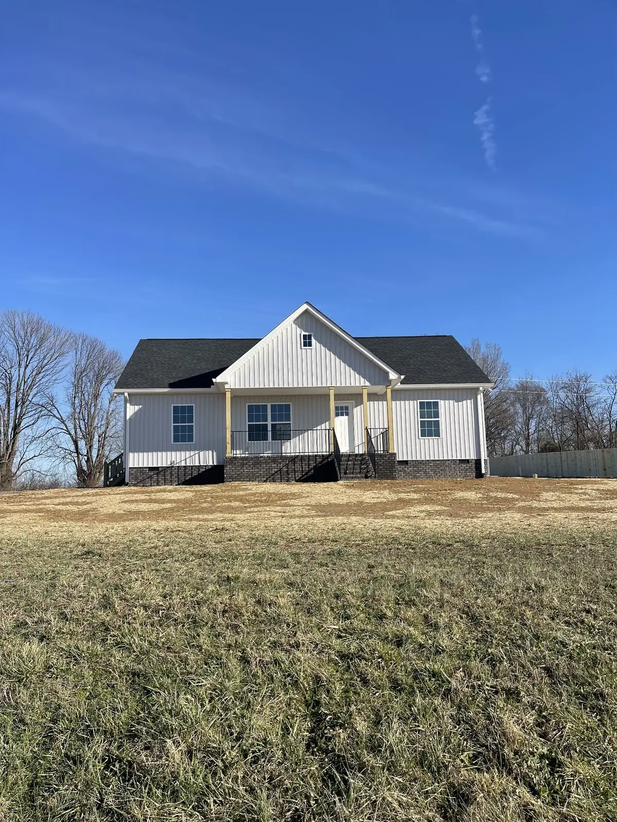 586 Pleasant Hill Rd, Lafayette, TN 37083 - #1
