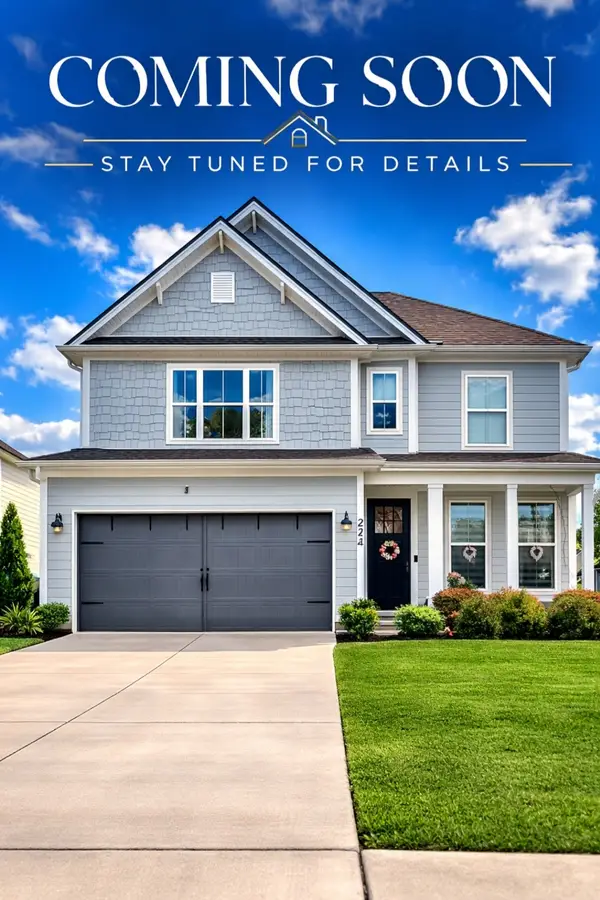 224 Cornice Dr, La Vergne, TN 37086