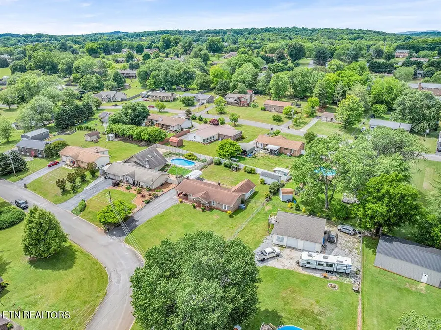 1000 Grandview Drive, Lenoir City, TN 37772 - #3