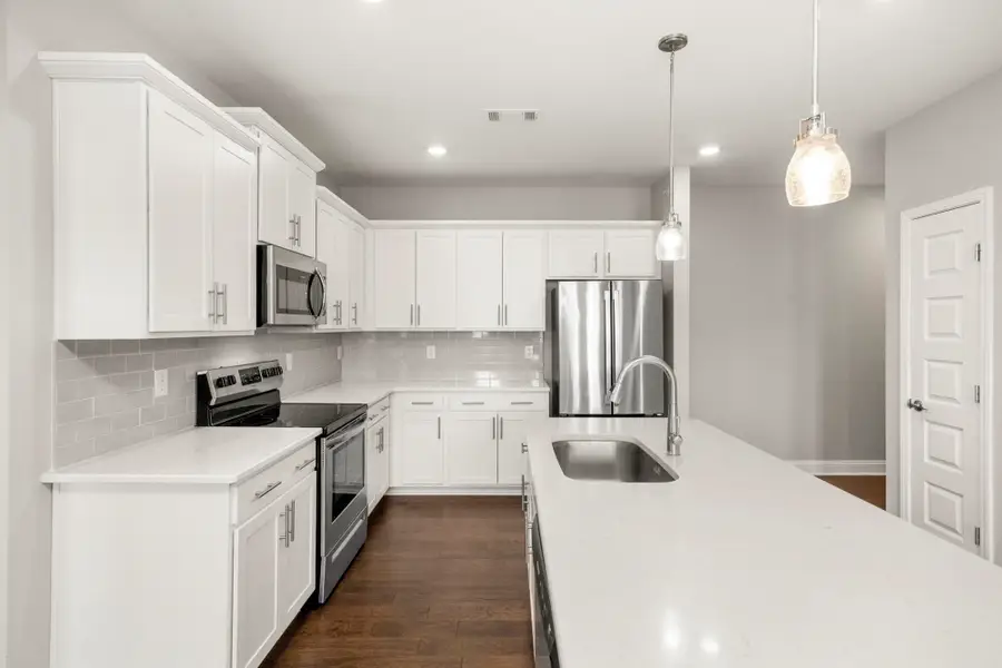 1801 Shadow Green Dr #303, Franklin, TN 37064 - #3