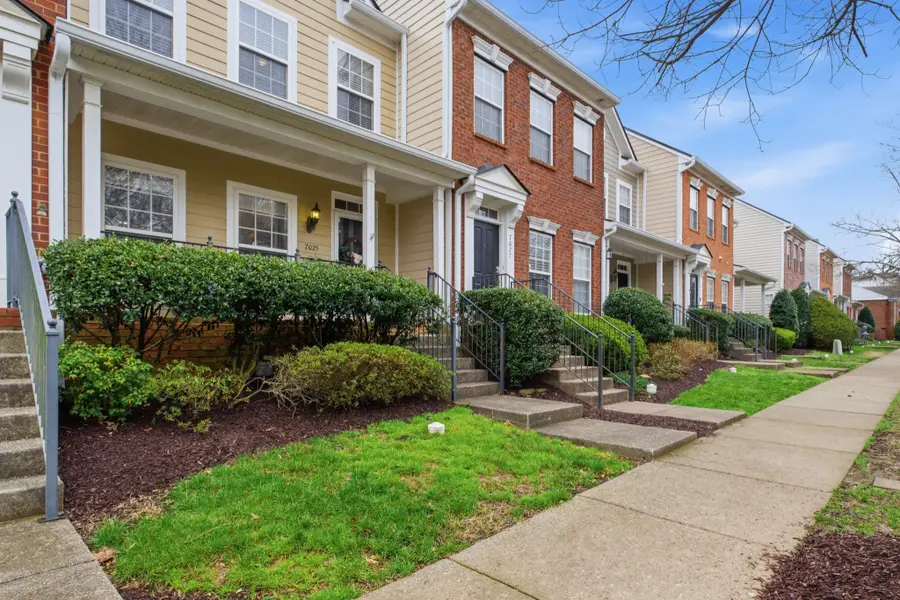 7025 Sunnywood Dr, Nashville, TN 37211 - #3