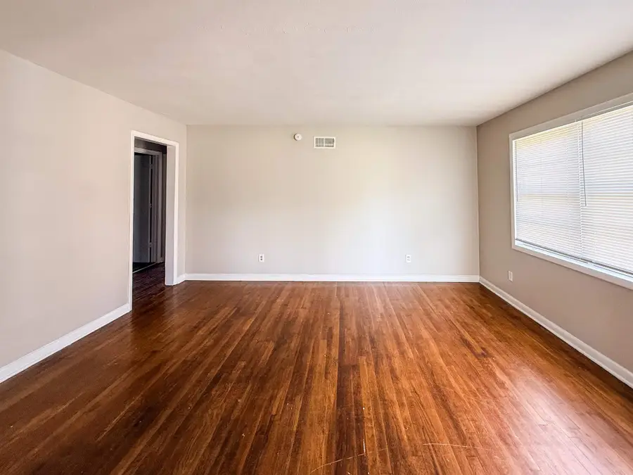 655 W Raines Rd, Memphis, TN 38109 - #3